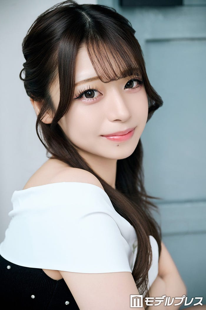 なつ(C)モデルプレス