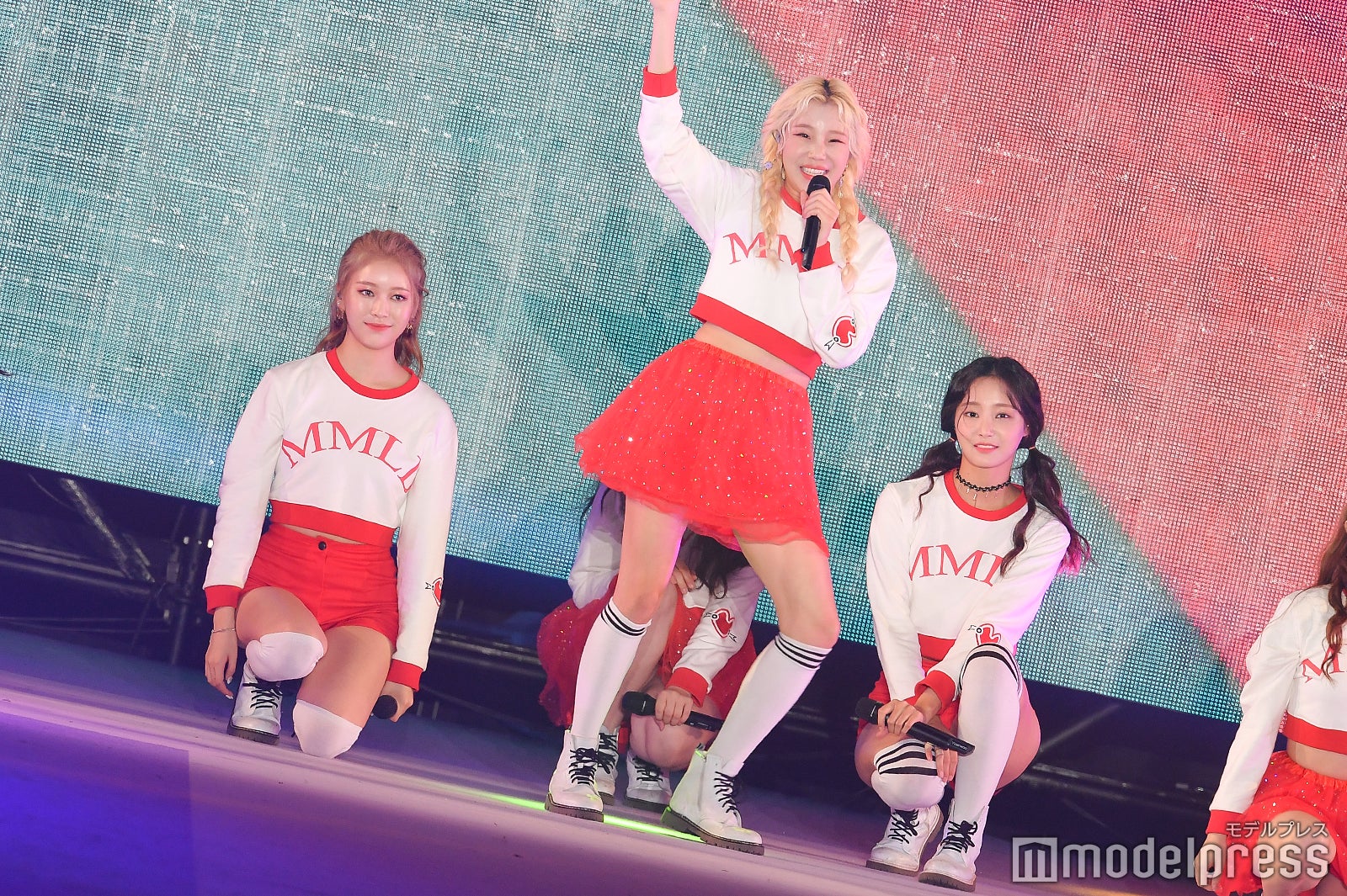 MOMOLAND（C）モデルプレス