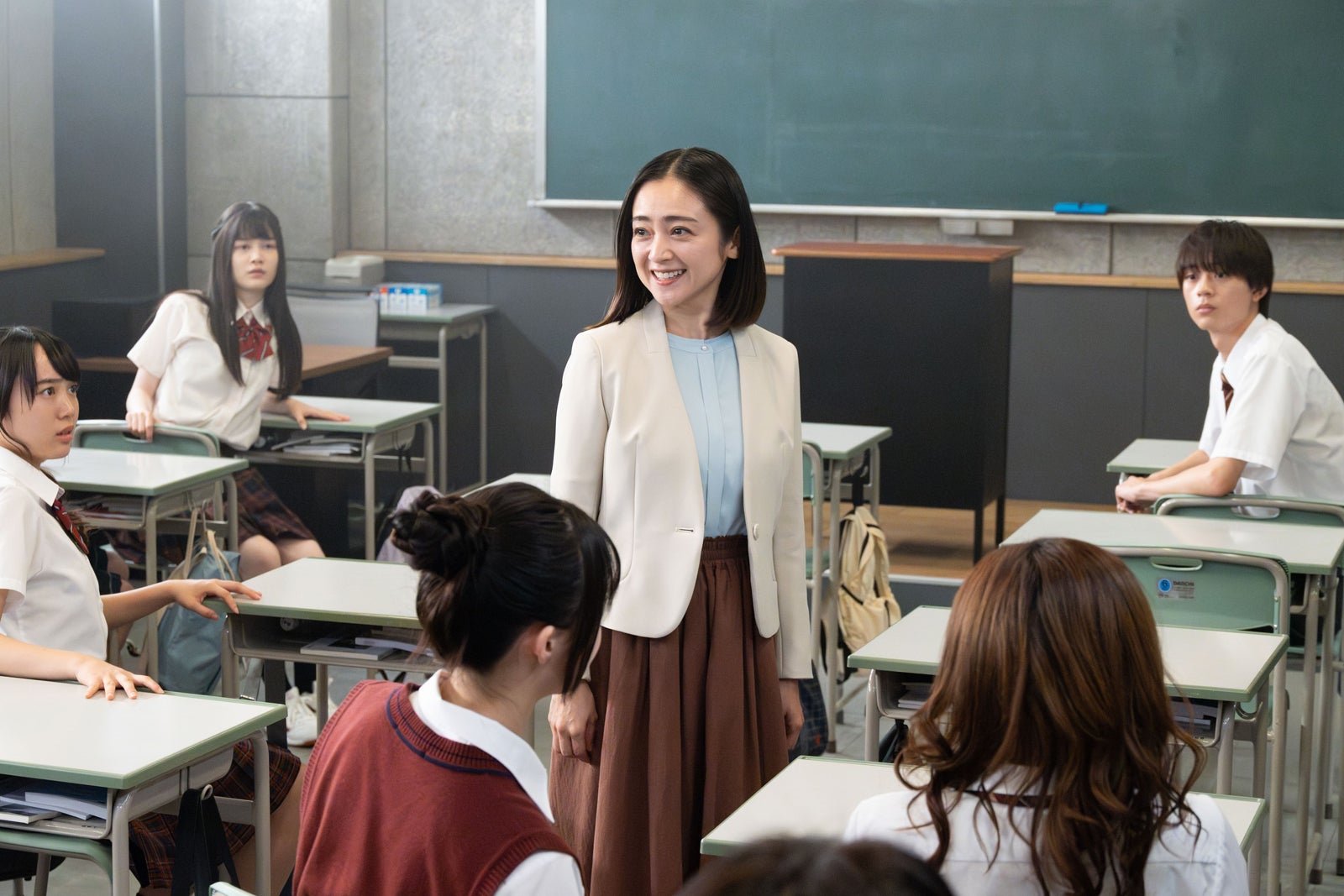 安達祐実「ビリオン×スクール」最終話より（C）フジテレビ