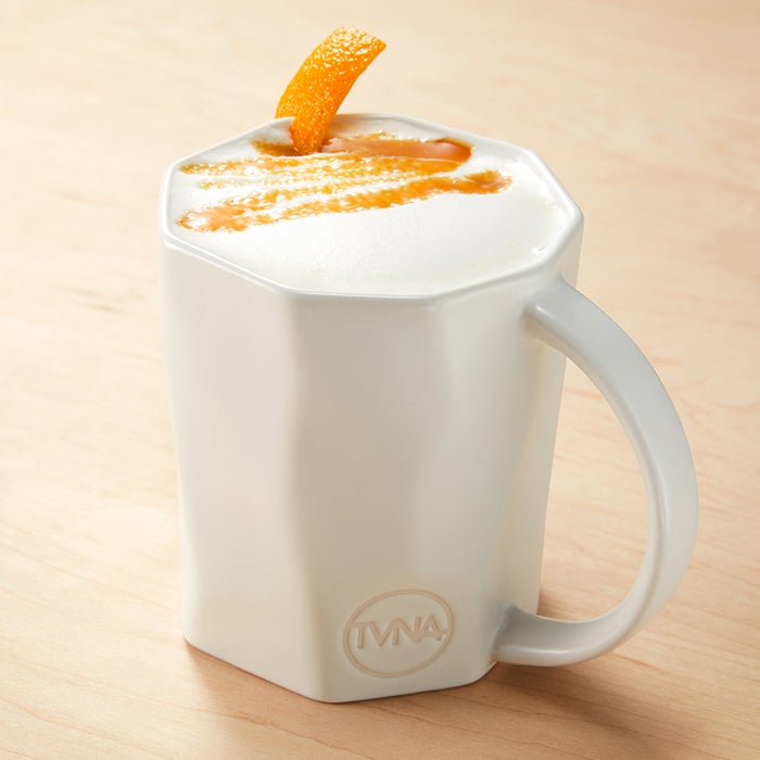 バタースコッチ チャイ ティー ラテ¥950/画像提供:スターバックス コーヒー ジャパン