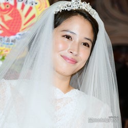 広瀬アリス ウェディングドレスで登場 感慨深い モデルプレス