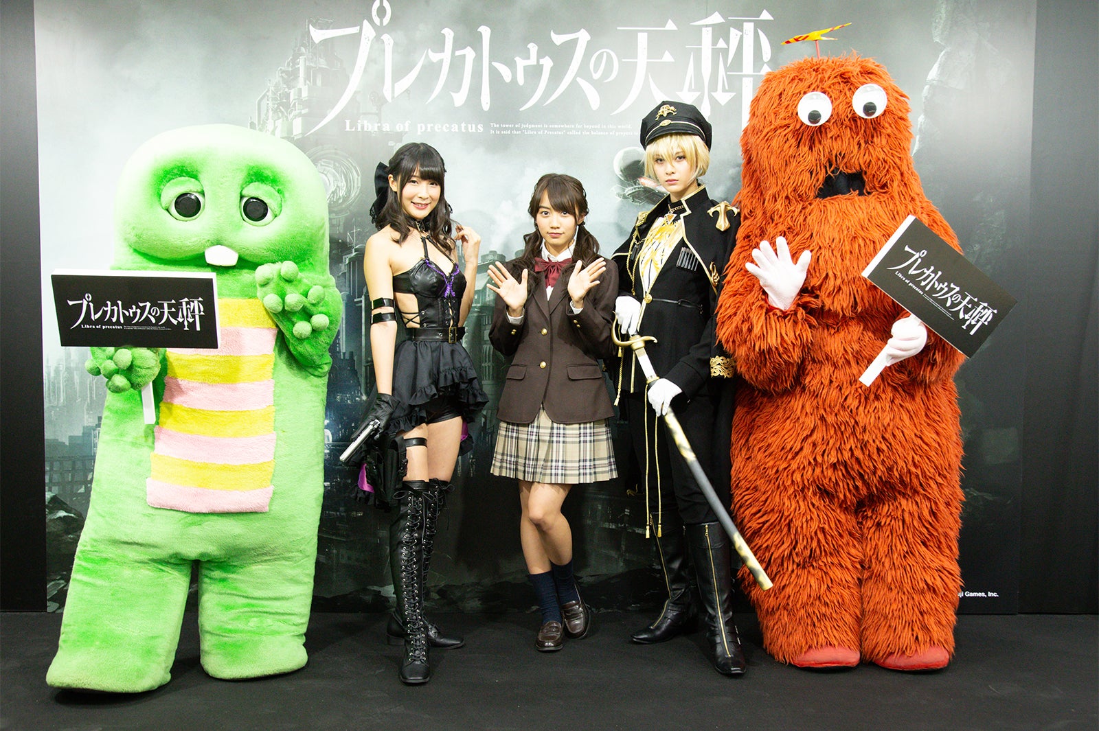 （左から2番目より）川崎あや、黒木ひかり、アンジェラ芽衣 （提供写真）