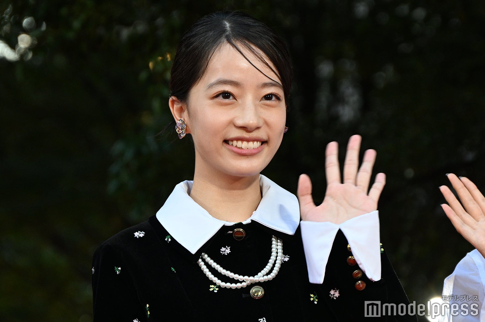 池端杏慈（C）モデルプレス