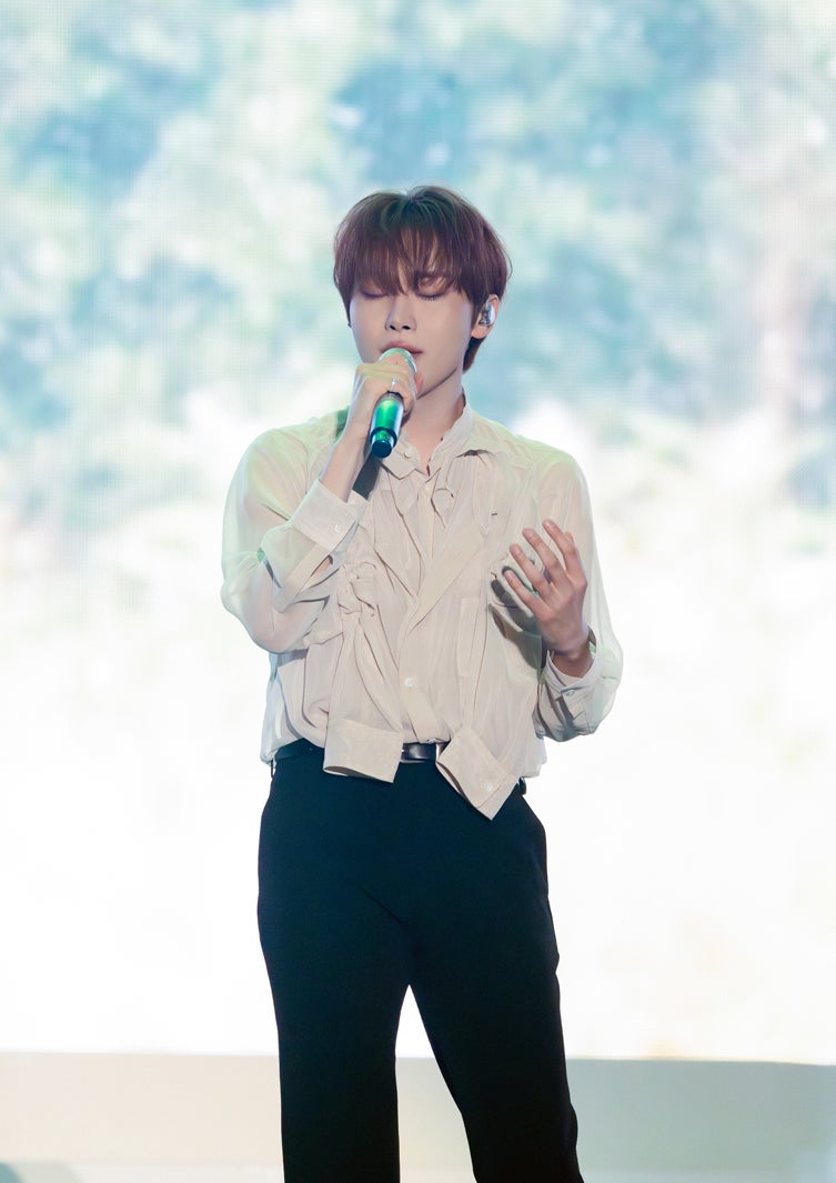 「DxS [SERENADE] ON STAGE - JAPAN」（P）＆（C）PLEDIS Entertainment