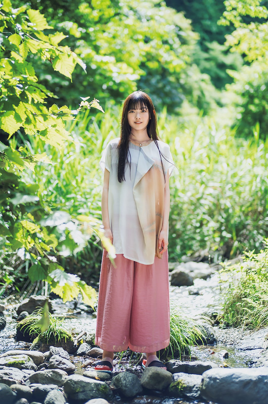画像5/6) 櫻坂46四期生・山川宇衣「週マガ」ソログラビア＆表紙