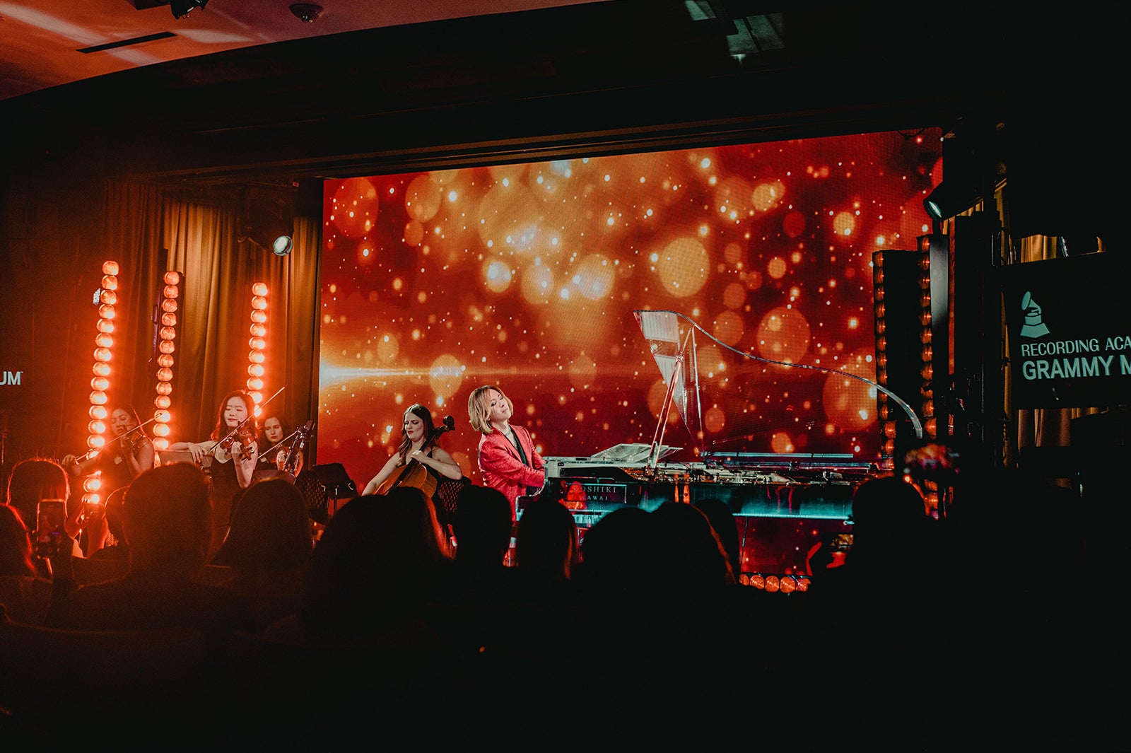 「YOSHIKI CLASSICAL 10TH ANNIVERSARY - World Tour with Orchestra 2023 “REQUIEM”」発表会見の様子（提供写真）