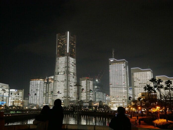 夜景撮影で人気のスポット・万国橋(2021年12月24日撮影)