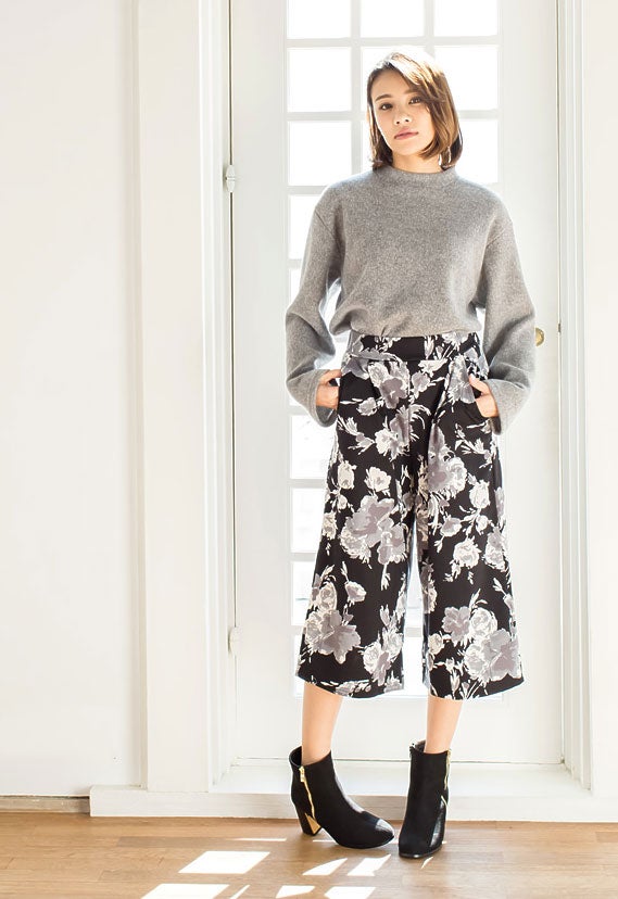 ボトルネック起毛ニットソートップス「Re:EDIT by GALSTAR」2,298円（税込）／画像提供：Re:EDIT by GALSTAR