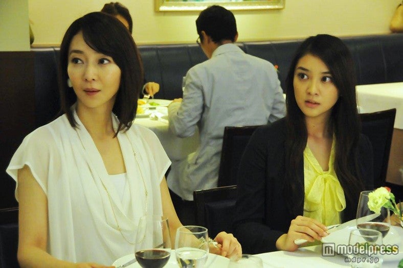 稲森いずみ、武井咲（画像提供：テレビ朝日）