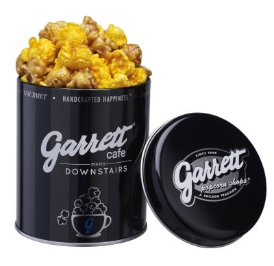 世界初 ギャレット ポップコーン ショップス カフェから メルセデス ミー オリジナル缶 シカゴ ミックス 限定発売 モデルプレス 世界初 ギャレット ポップコーン ショップス カフェから メルセデス ミー オリジナル缶 シカゴ ミックス 限定発売 モデルプレス