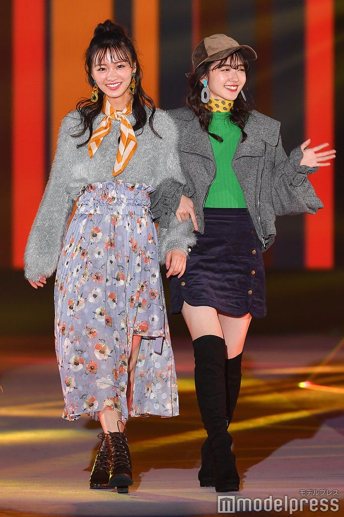 岡崎紗絵&鈴木愛理(C)モデルプレス