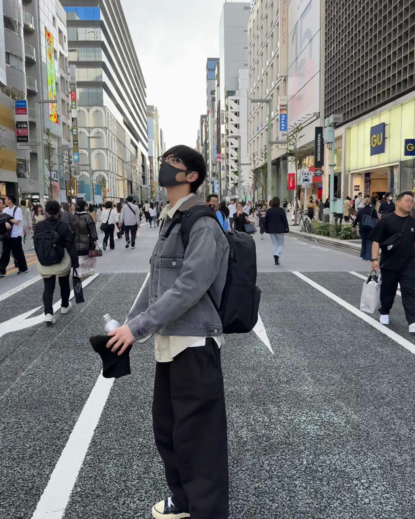 ASTROチャウヌ、東京での地下鉄ショット＆ユンサナと観光も「信じられない光景」「会いたかった」と衝撃の声 - モデルプレス