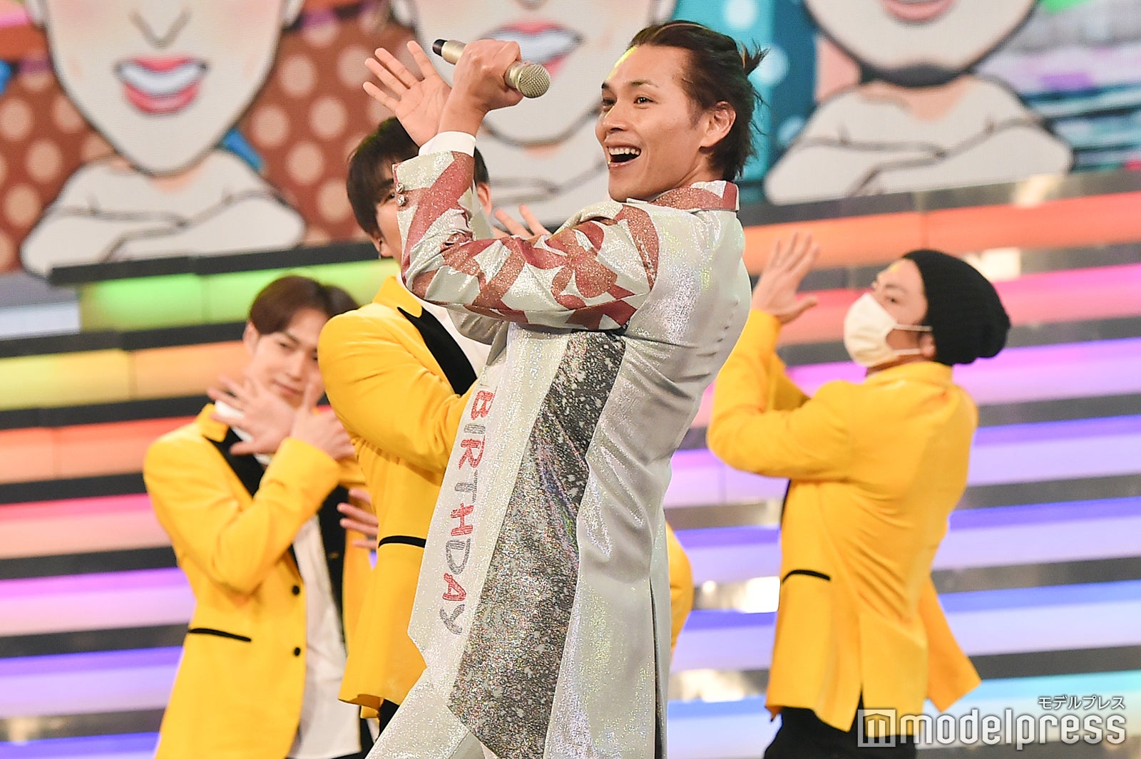 純烈＆DA PUMPステージ（C）モデルプレス