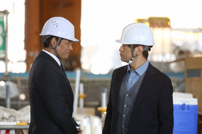 織田裕二、石丸幹二「SUITS/スーツ2」第3話より(C)フジテレビ