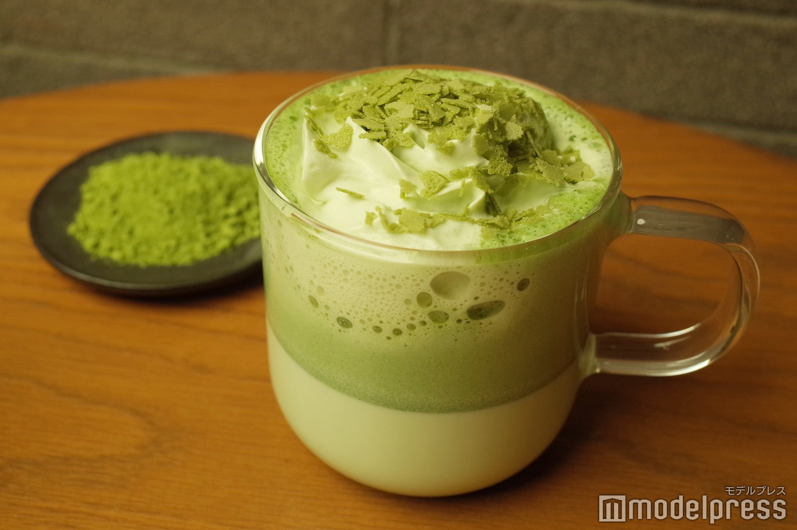 玉露抹茶 ラテ（C）モデルプレス