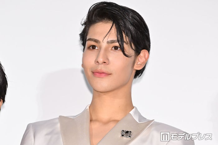 Snow Manラウール「着替えて私服で出てくるのに20秒」共演女優の行動に驚き【赤羽骨子のボディガード】