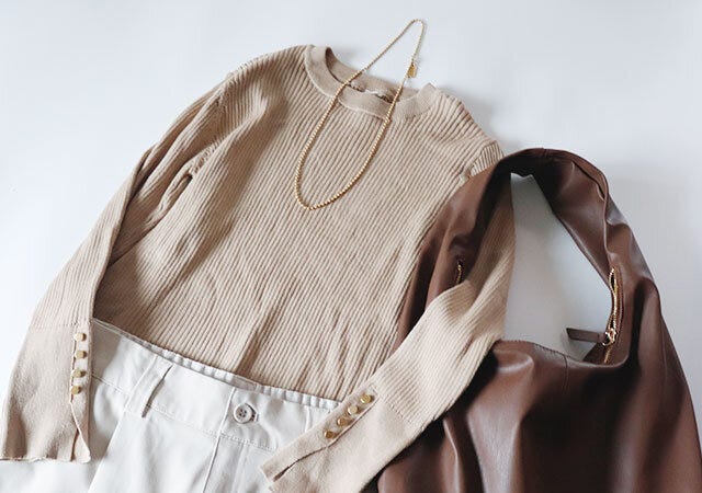 しまむら　バッグ　茶色　コーデ