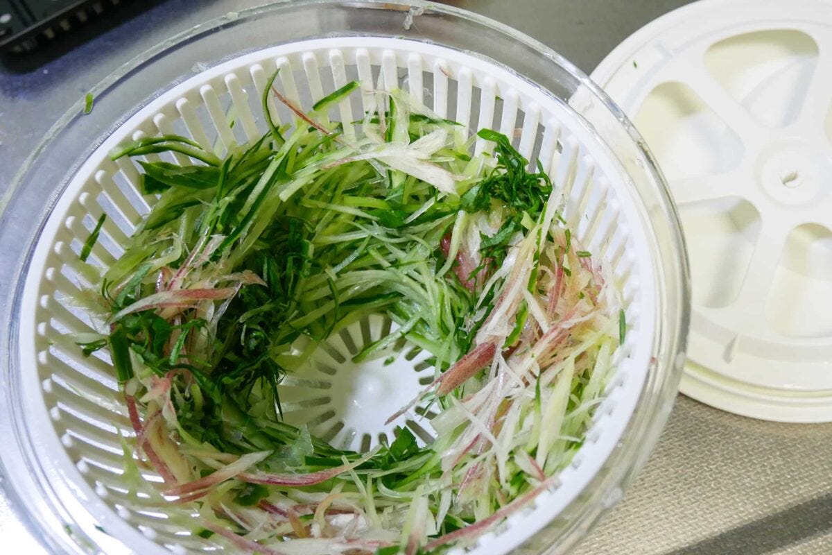 無限きゅうりサラダ
