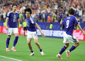 W杯初ゴール！中村敬斗の投稿に久保建英がすかさずイジリ 試合後に爆笑誘う 伊東純也も反応