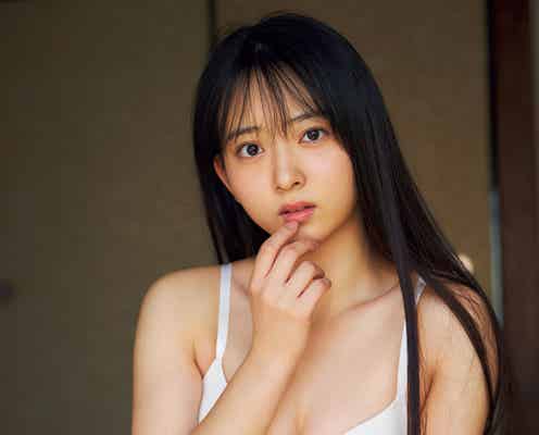 「制コレ’20」準グラ塚田百々花、純白水着でピュア×無防備な魅力