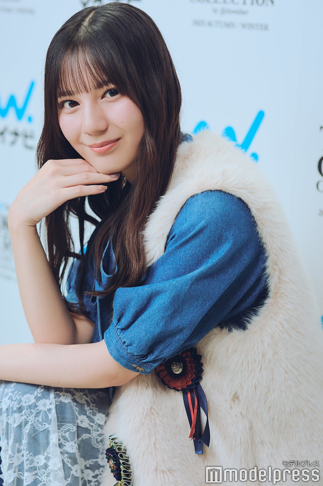 けやき坂 缶バッジ 日向坂46 カード あゆみ まどマギ 小坂菜緒、金村