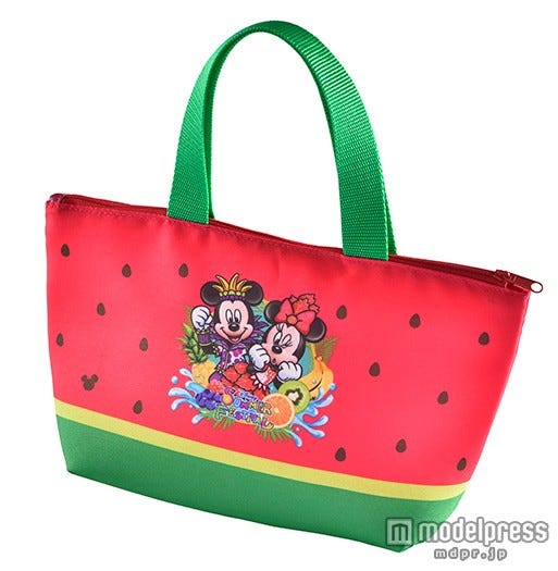 「ニュヨーク・デリ」スペシャルセット、スーベニアランチケース付き¥1820/TDS(C)Disney