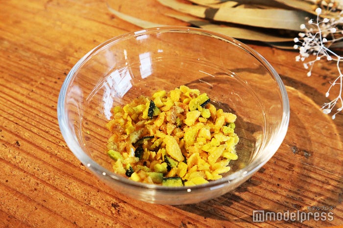 さつまいも・栗・かぼちゃをフライ状にした「ミックストッピング」(※商品ではありません)(C)モデルプレス