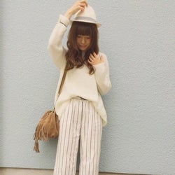 小さいさんも+αでスタイルアップ! ひと工夫で主役になれる”靴下”アレンジコーデ!