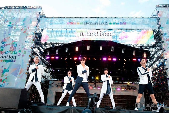SHINee