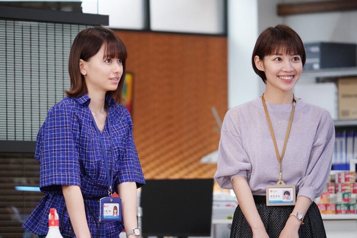 山本舞香、吉谷彩子/「ハケンの品格」第7話より(C)日本テレビ