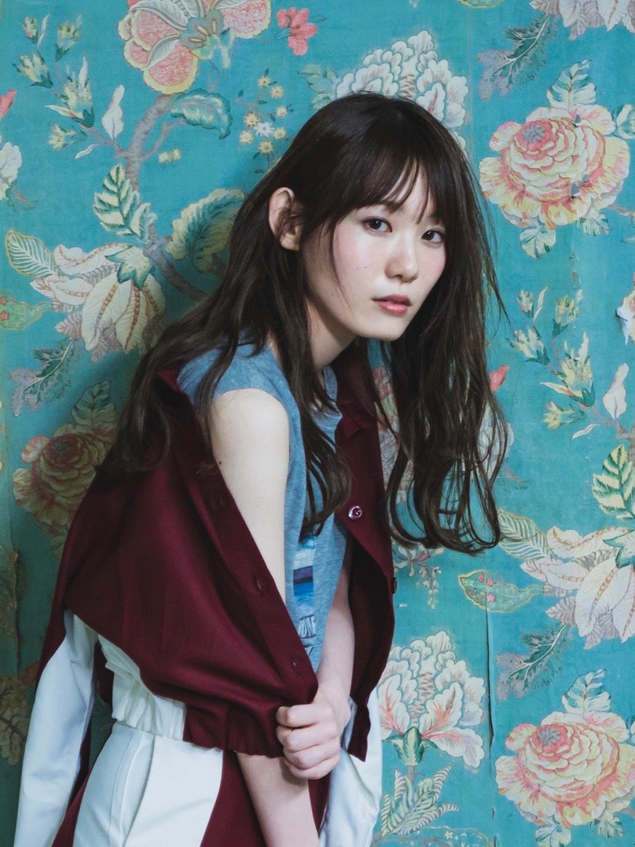 小池美波「blt graph.vol.58」（東京ニュース通信社刊）（提供写真）