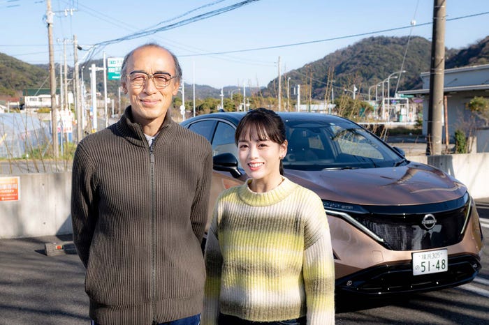 酒向芳、伊原六花(C)TBS