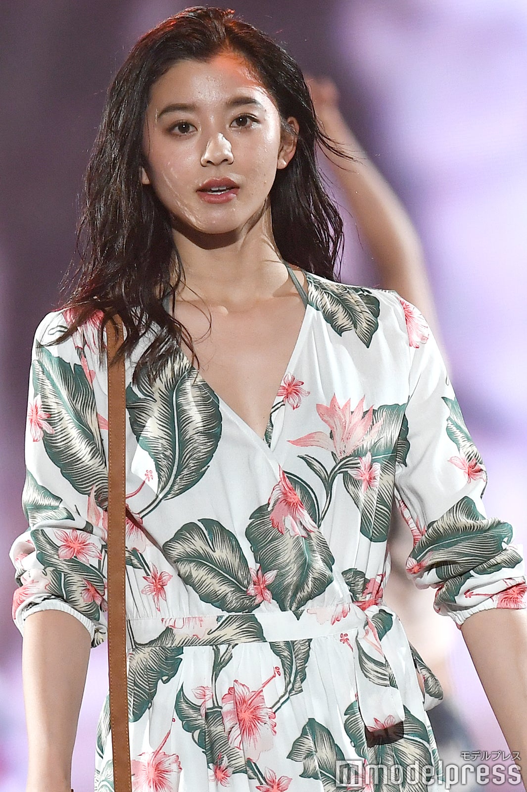 朝比奈彩（C）モデルプレス