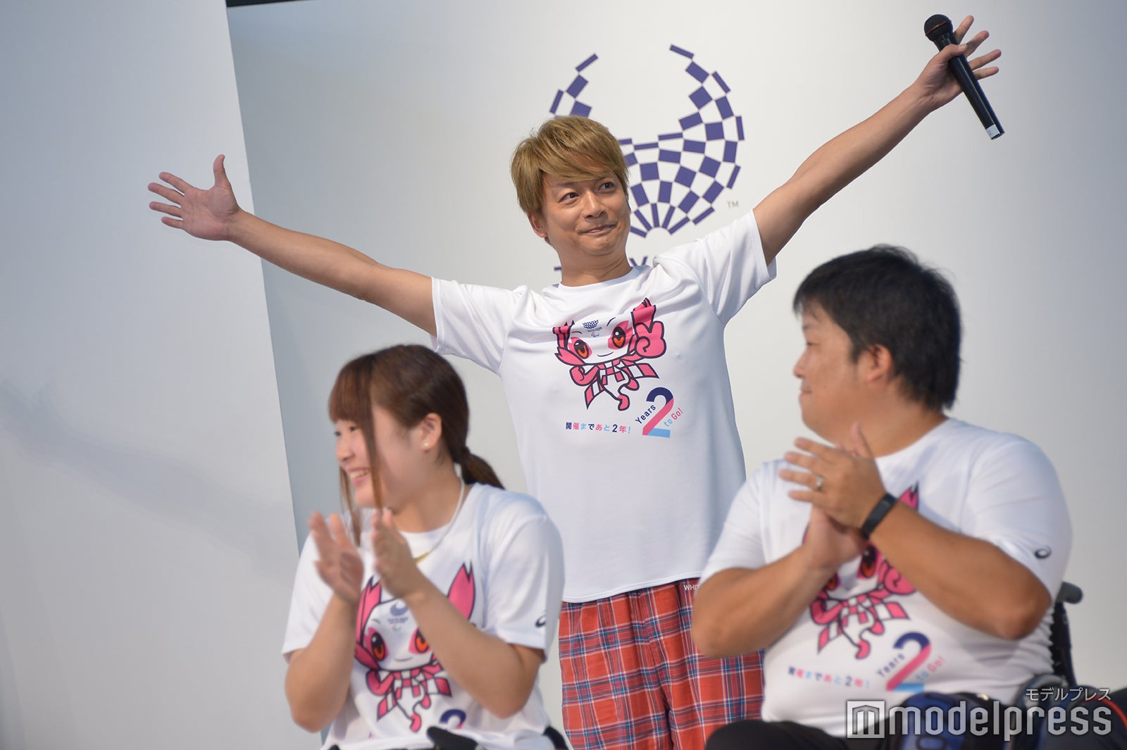 香取慎吾、登場（C）モデルプレス