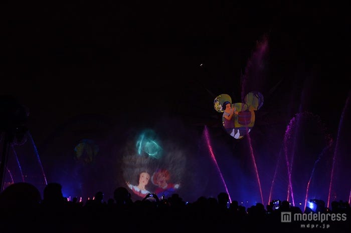 新エンターテイメント「ワールド・オブ・カラー:セレブレイト!ワンダフル・ワールド・オブ・ウォルト・ディズニー」