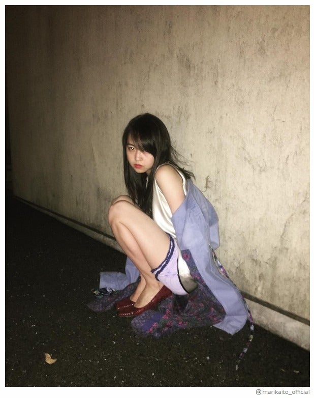 元乃木坂46伊藤万理華、ファン悶絶SEXYショット 大胆披露の美脚に釘付け