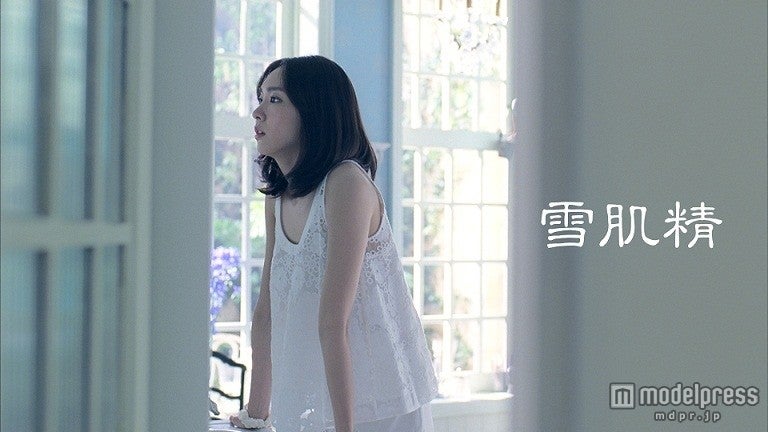 新垣結衣／新CM「明るい、すっぴん。」篇より