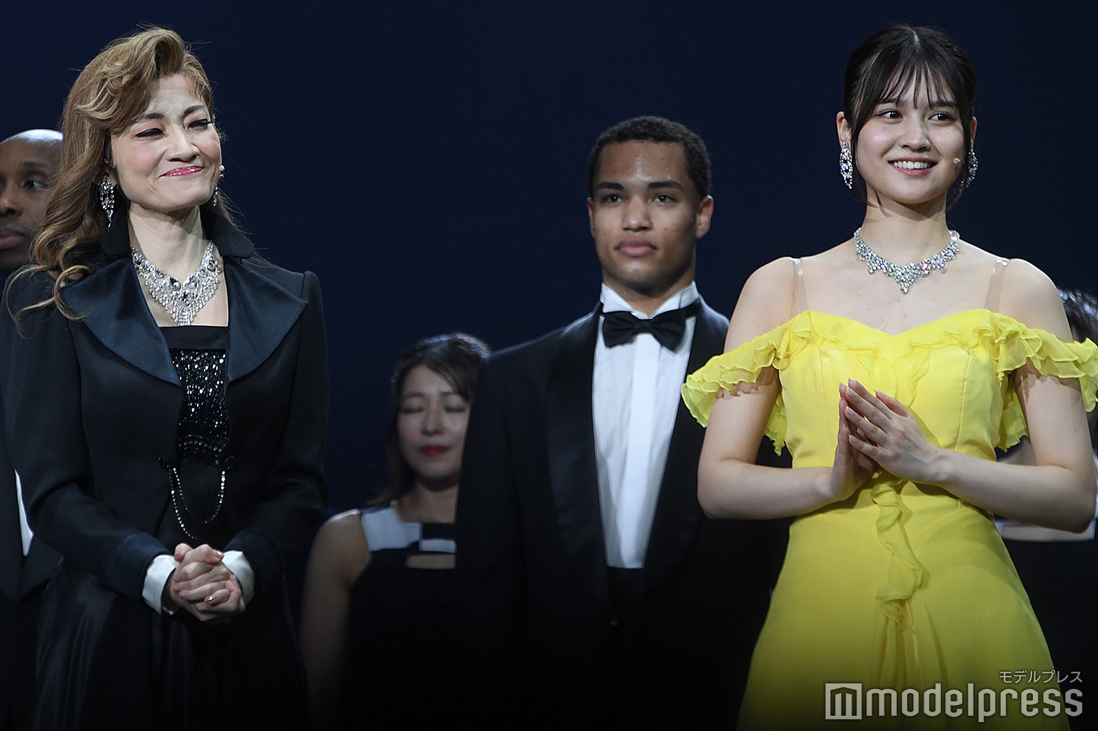 島田歌穂、中村麗乃（C）モデルプレス