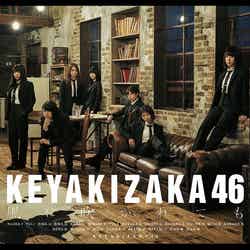 欅坂46「風に吹かれても」通常盤（写真提供：ソニー・ミュージックレーベルズ）