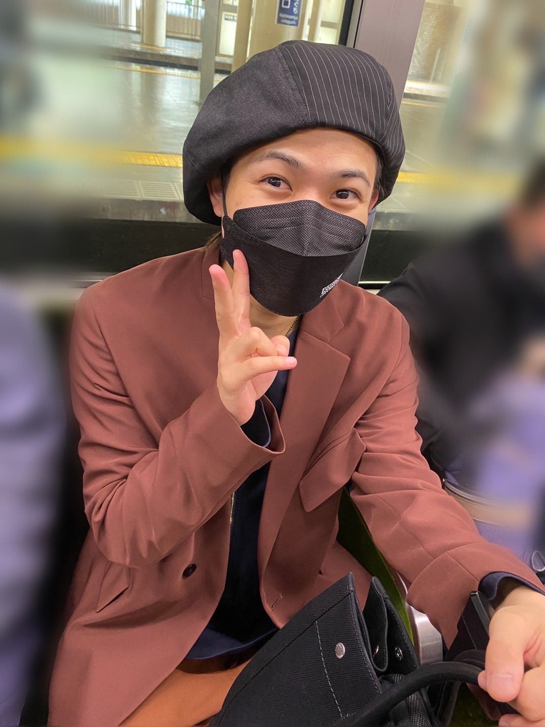 THE RAMPAGE岩谷翔吾、“電車移動”ショットにファン衝撃「隣の人羨ましい」「遭遇したい」