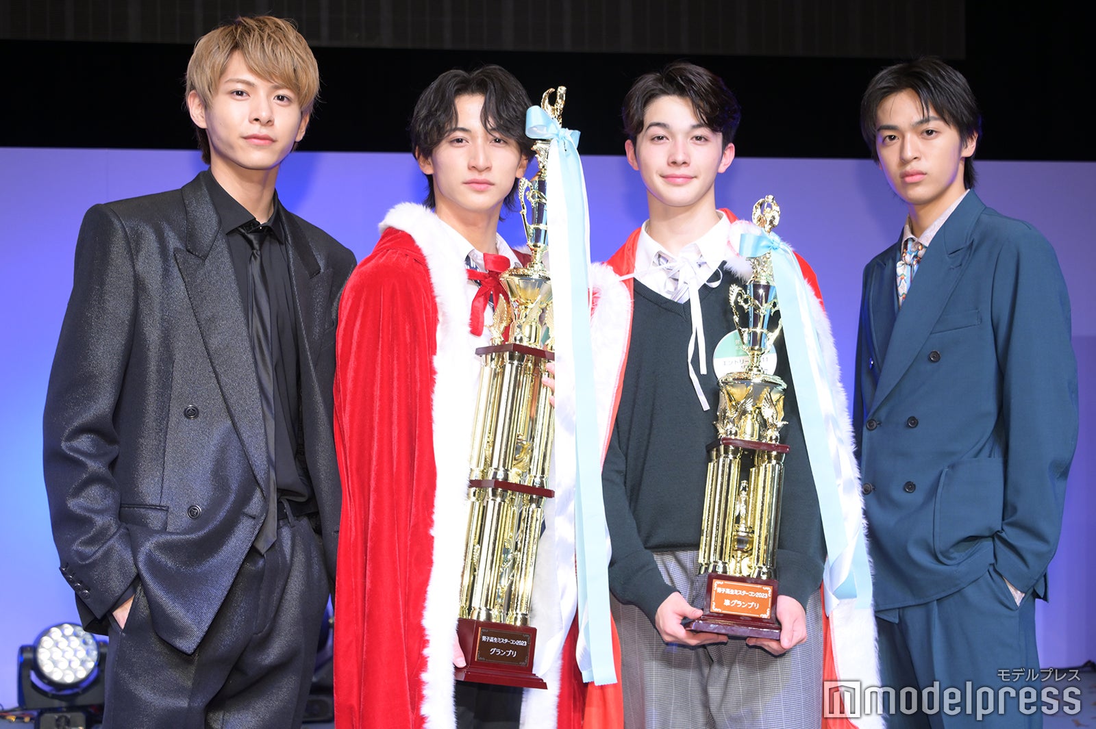 （左から）小宮璃央、植野花道くん、ケイト・アレックスくん、西岡星汰（C）モデルプレス