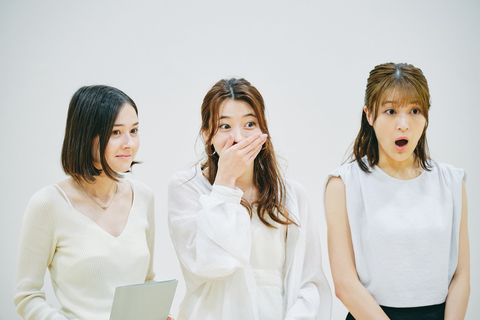 夏目アミリア、吉永アユリ、織田奈那「恋愛ドラマな恋がしたい～Kissing the tears away～」第9話（C）AbemaTV, Inc.