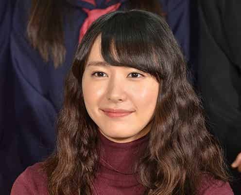 新垣結衣、中学校にサプライズ登場 悩める生徒に真剣アドバイス