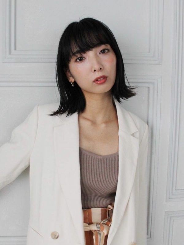 黒髪ショートボブはアレンジ色々 短い髪でも簡単にできる大人っぽスタイル モデルプレス 黒髪ショートボブはアレンジ色々 短い髪でも簡単にできる大人っぽスタイル モデルプレス