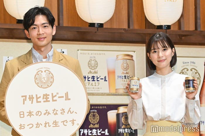 松下洸平、芳根京子(C)モデルプレス