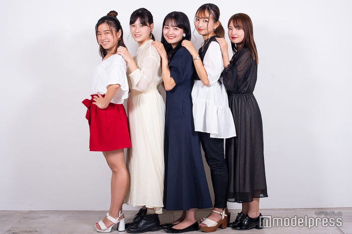 大野夢月さん、田中晴菜さん、北野百笑さん、五十子萌乃さん、松本華さん/「Ms. YNU Contest 2021」ファイナリスト(C)モデルプレス