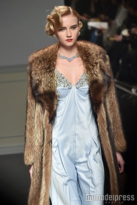 ショーの様子（C）モデルプレス