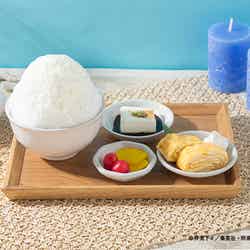 【灰原雄】なんちゃってご飯風かき氷1590円(C)芥見下々/集英社・呪術廻戦製作委員会