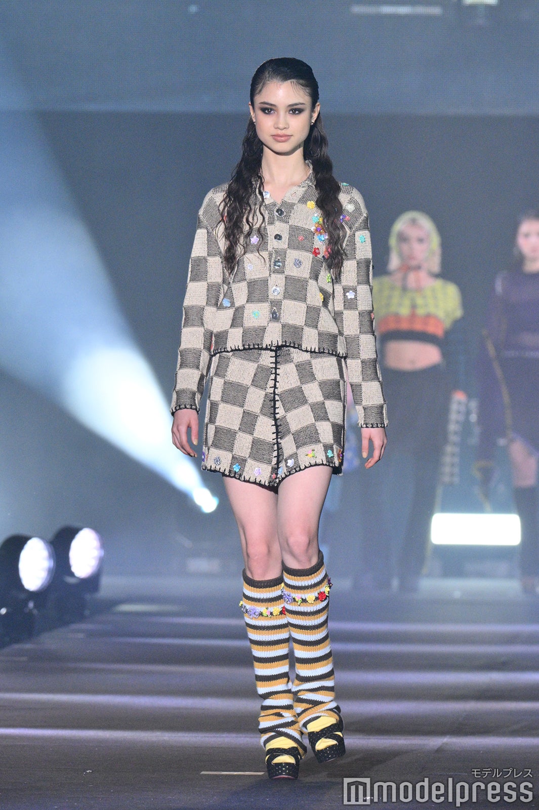 （C）モデルプレス