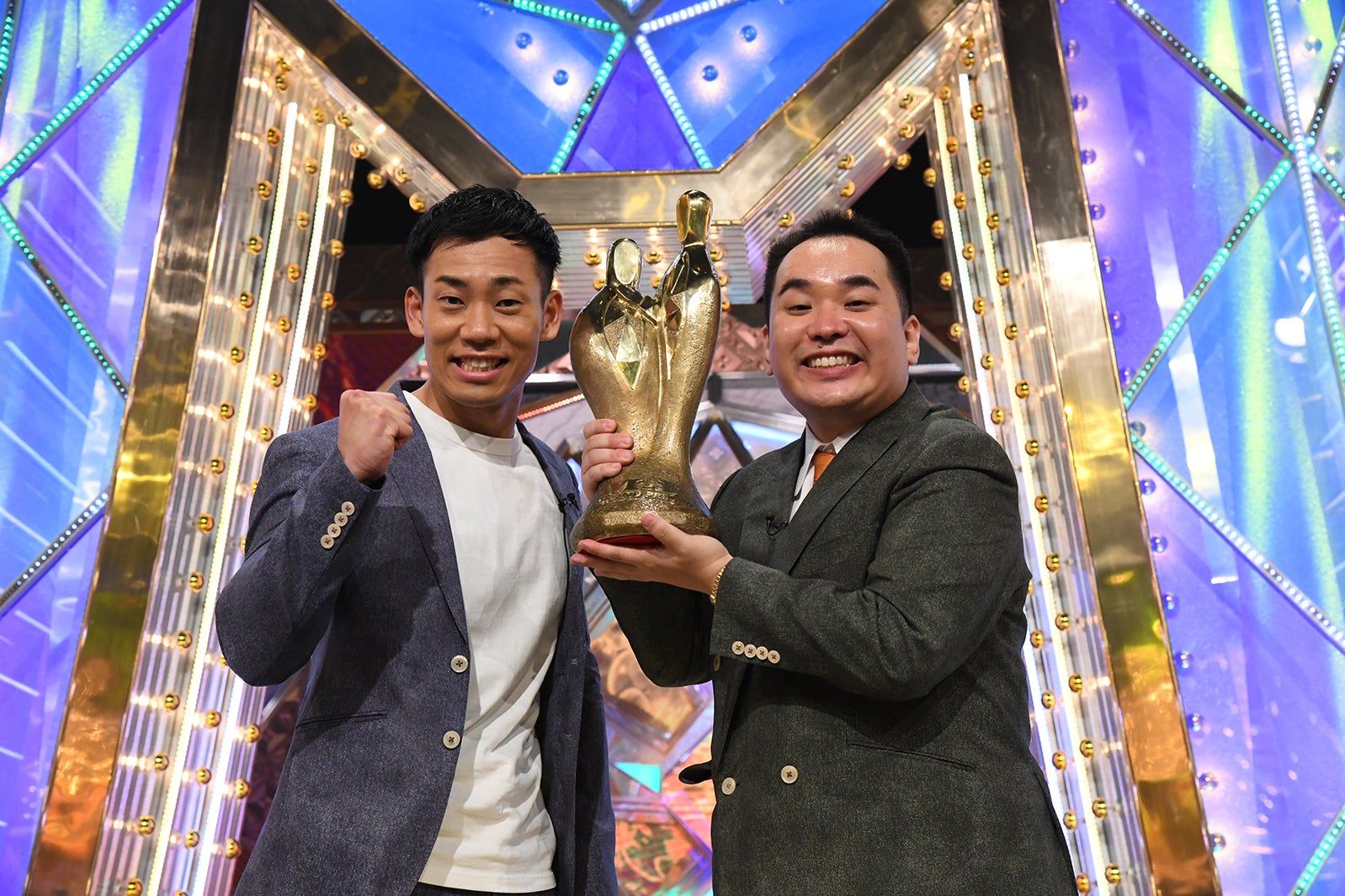 ミルクボーイ（駒場孝、内海崇）（C）M-1グランプリ事務局